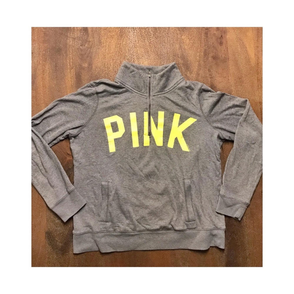 PINK Sweatshirt